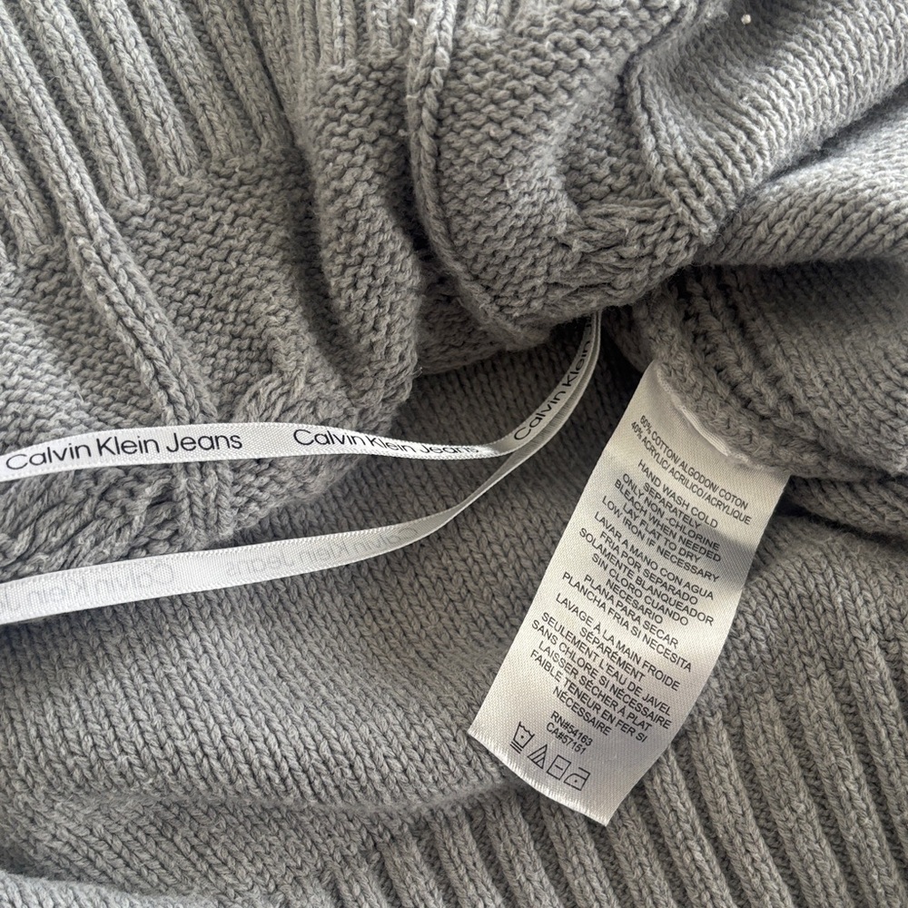 Calvin Klein Light Gray Cable Knit Turtleneck Sweater - Picture 4 of 4